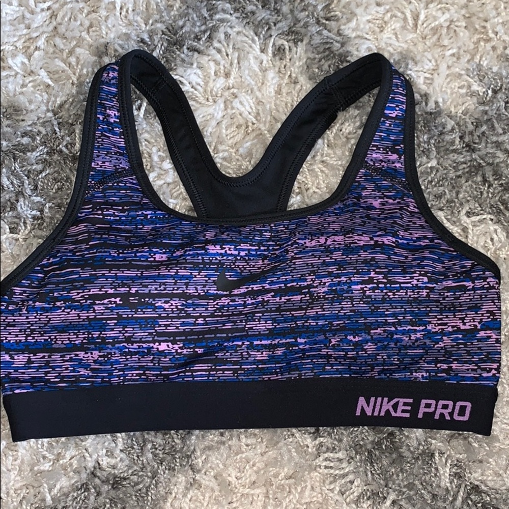 ✨LIKE NEW✨ NIKE Pro Sports Bra